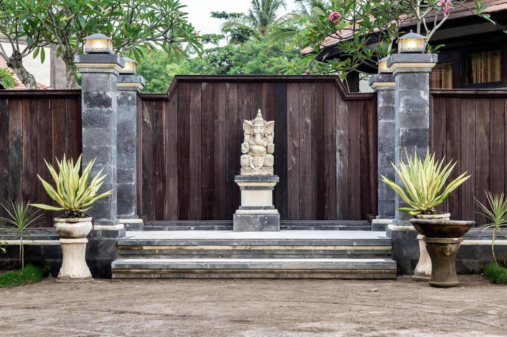 Baruna Frangipani Wisma tamu Nusa Lembongan (Bali)